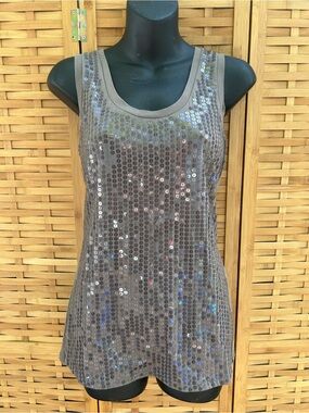 🐾2/$8- Ann Taylor Taupe Sequin Scoop Neck Tank